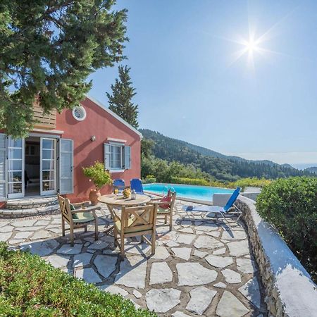 Agios Nikitas Villas المظهر الخارجي الصورة