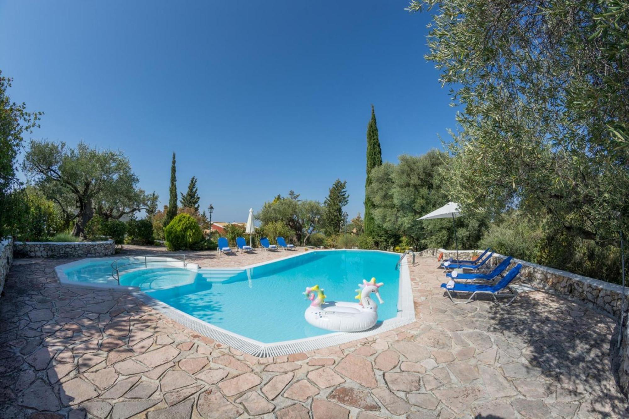 Agios Nikitas Villas المظهر الخارجي الصورة
