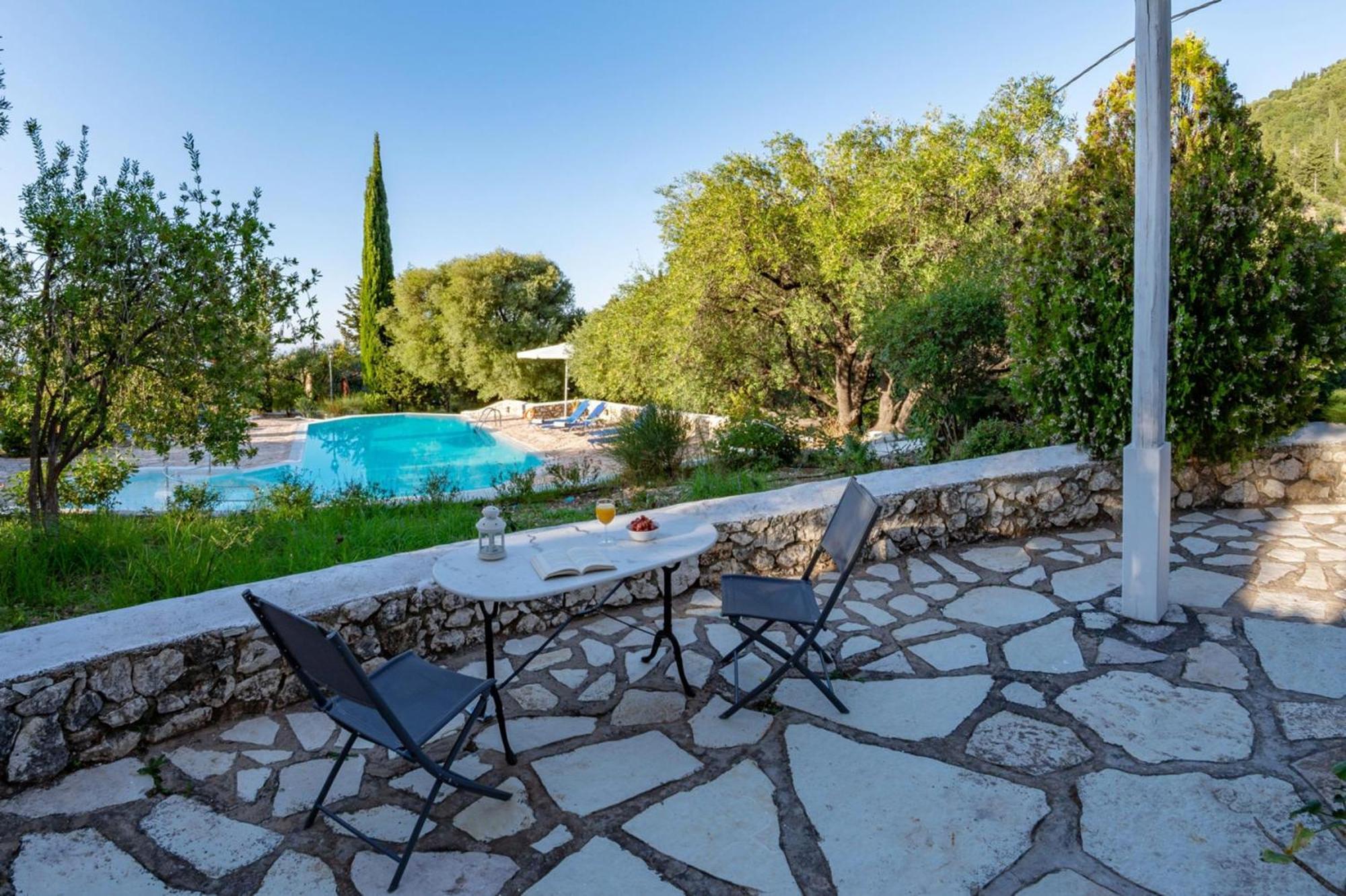 Agios Nikitas Villas المظهر الخارجي الصورة